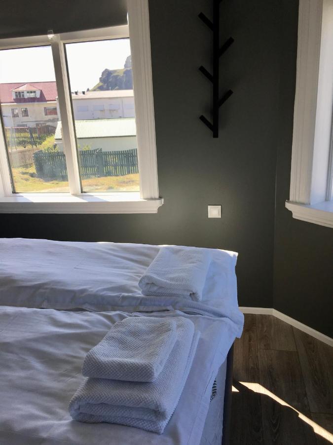 Guesthouse Holl Vestmannaeyjar Dış mekan fotoğraf